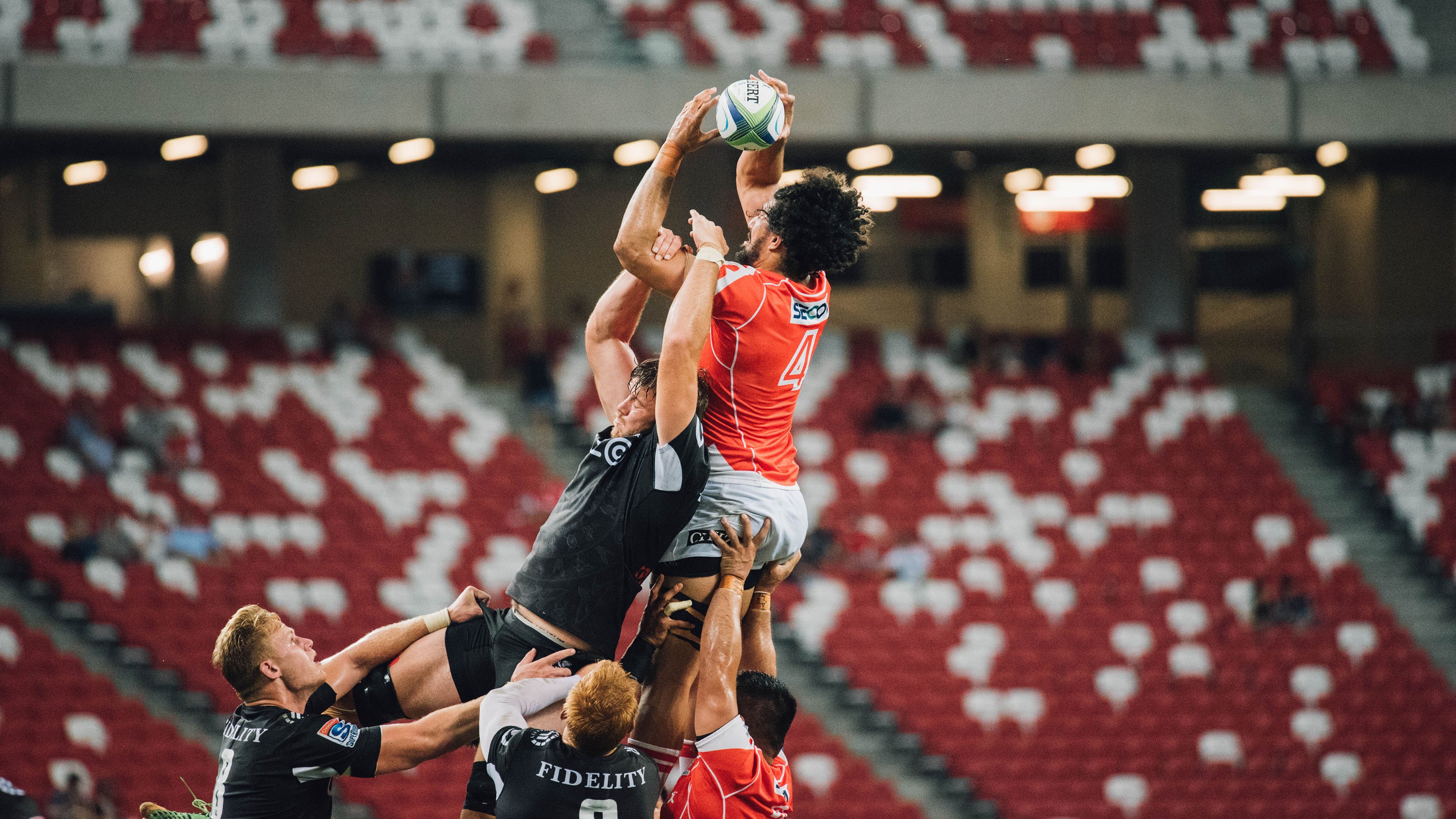 DB电竞平台登录-年度焦点之战之夜，阿什拉夫关键回合不手软