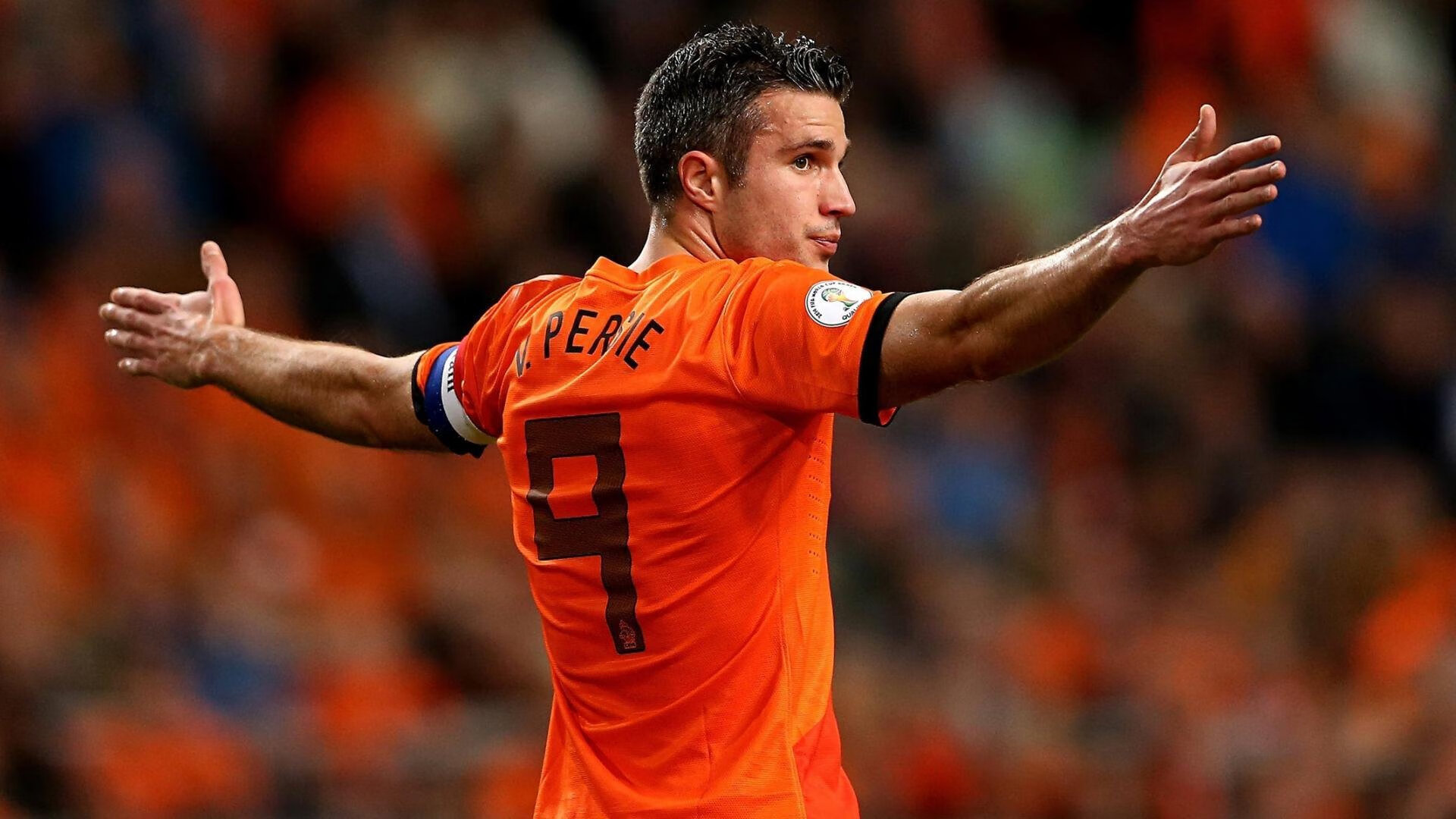 DB电竞多赛事平台-跨界狂想，当雄鹿速胜黄蜂的战术，遇上拉梅洛在英超争冠的接管时刻